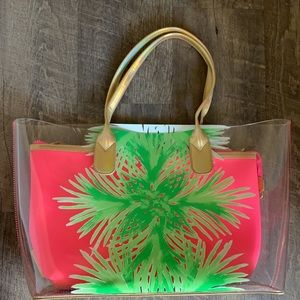 Lilly Pulitzer Beach Tote with Neoprene Insert